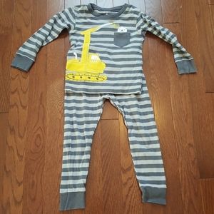 Carter's pajamas set 3T